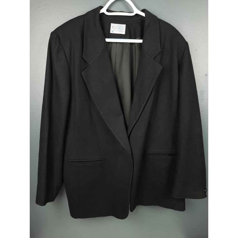 Pendleton womens Black Top Blazer Size?